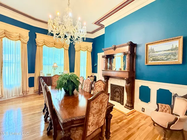 $389,000 | 433 South Main Street, Grenada, MS 38901