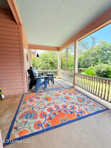 $389,000 | 433 South Main Street, Grenada, MS 38901