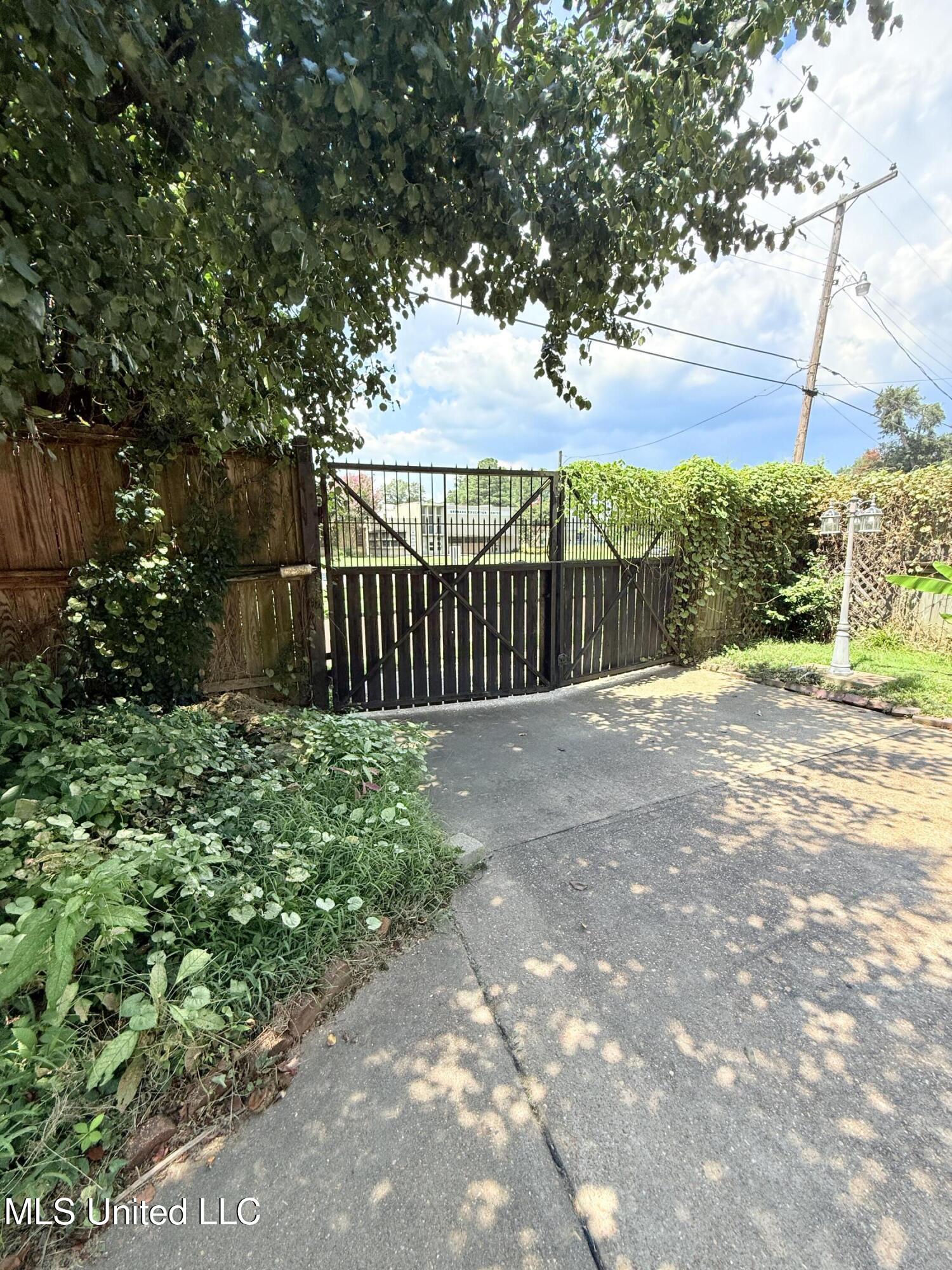 433 South Main Street Grenada, MS 38901 - Photo 85 of 92 IMG_1302