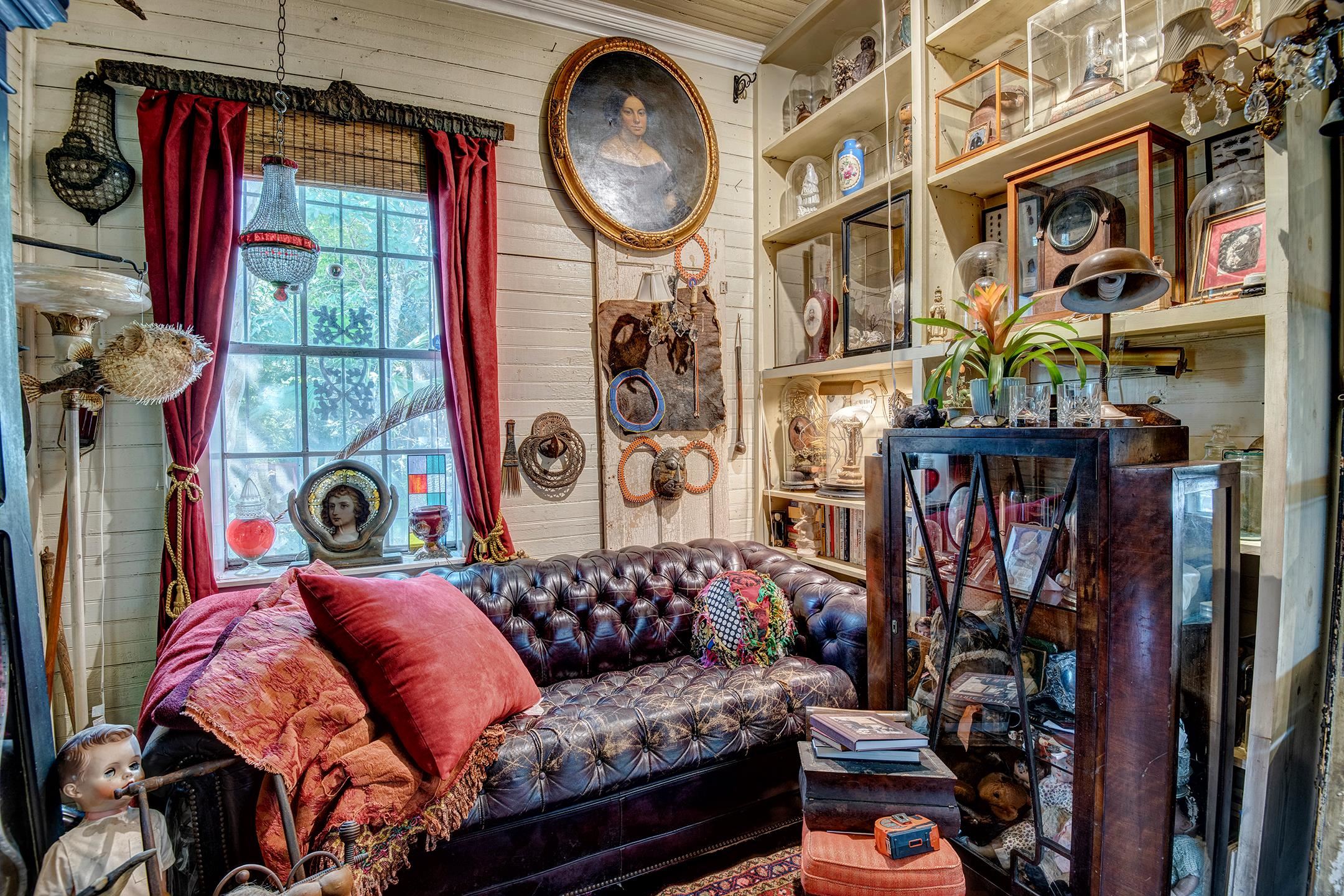 1011 Main Street Daphne, AL 36526 - Photo 12 of 42 Sitting Room/Library