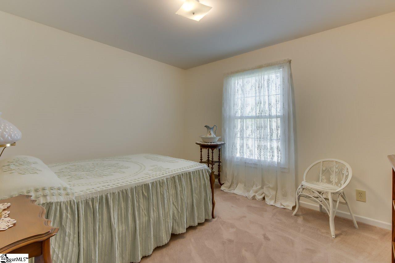 19 Paddock Drive Greer, SC 29650 - Photo 22 of 32 Gallery Image 22