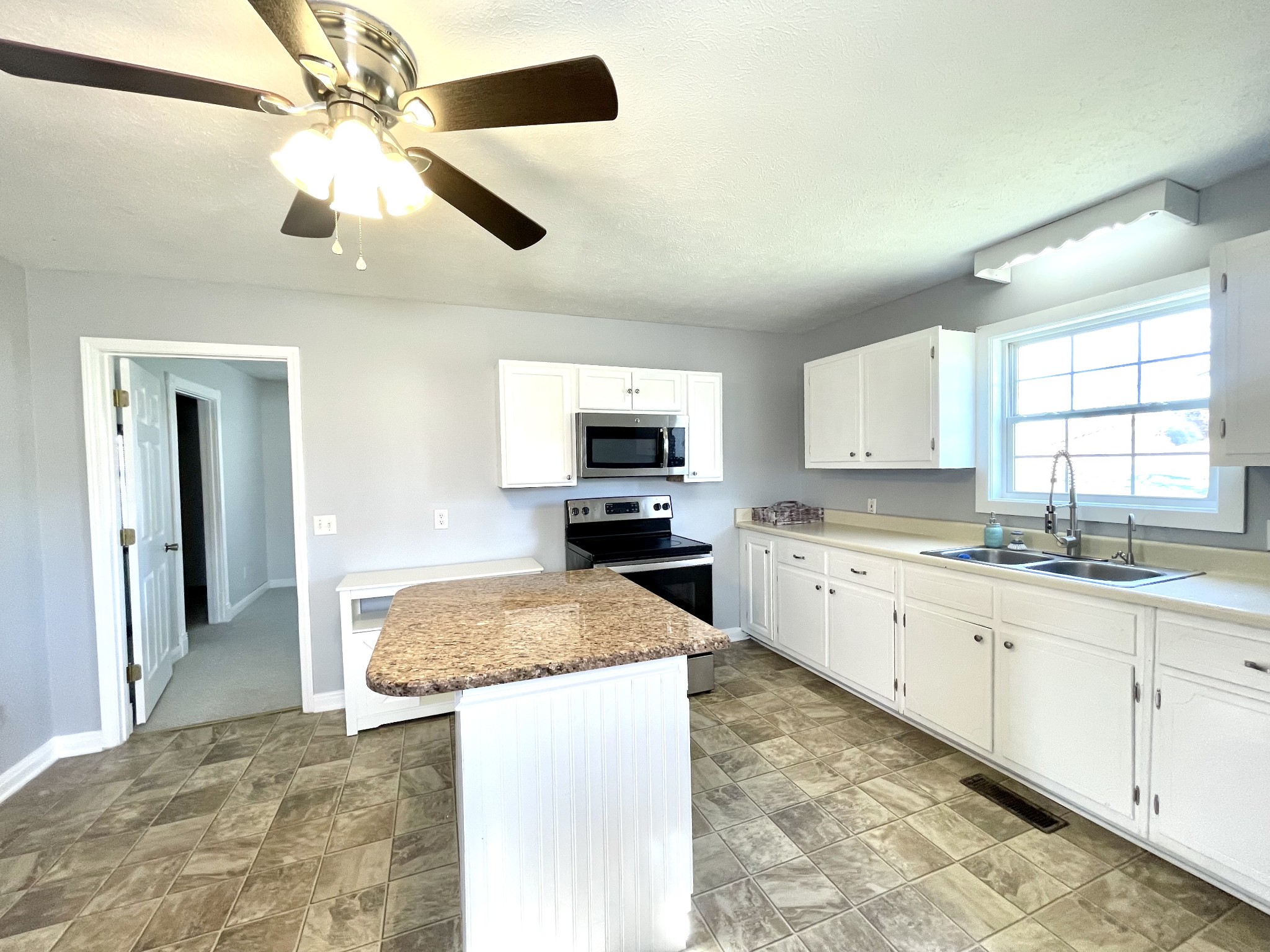 1088 Poole Mill Road Crofton, KY 42217 - Photo 7 of 29 Gallery Image 7