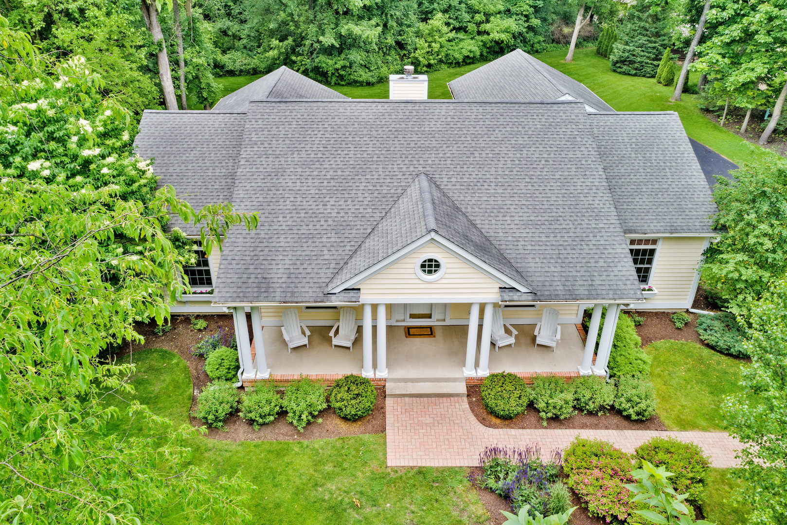 2913 Albert Drive McHenry, IL 60050 - Photo 2 of 35