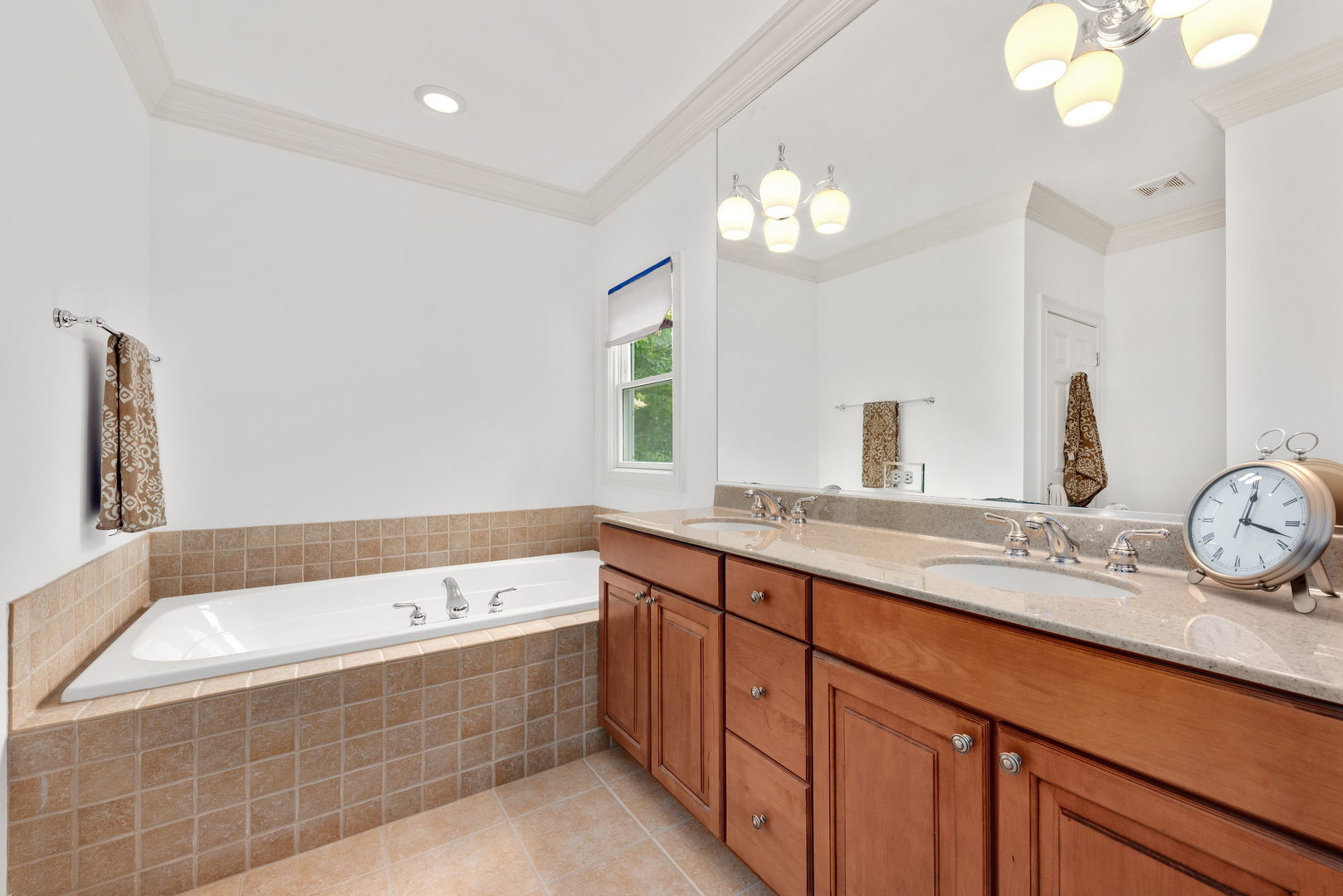 2913 Albert Drive McHenry, IL 60050 - Photo 21 of 35