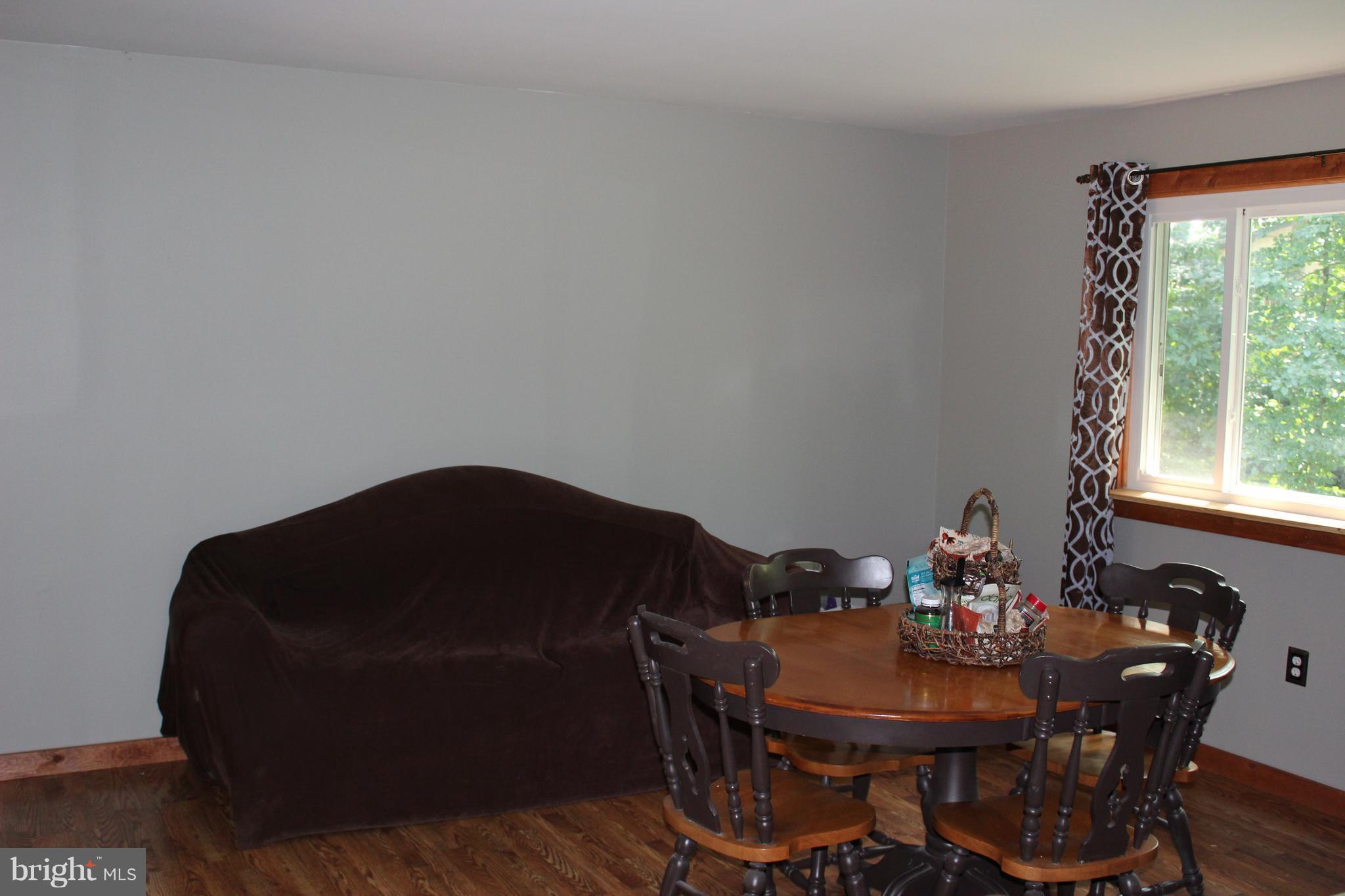 918 Chapel Road New Windsor, MD 21776 - Photo 13 of 28 Living Room