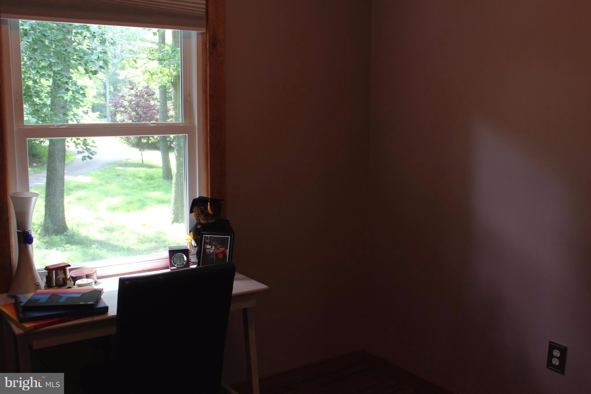 918 Chapel Road New Windsor, MD 21776 - Photo 22 of 28 Bedroom