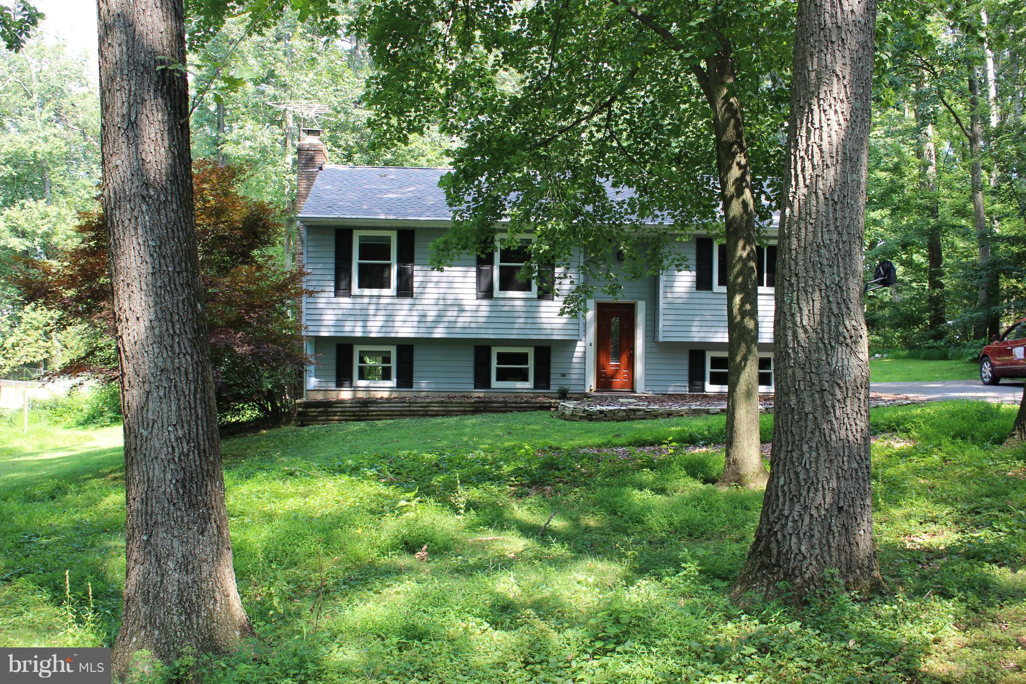 918 Chapel Road New Windsor, MD 21776 - Photo 27 of 28 Exterior (Front)