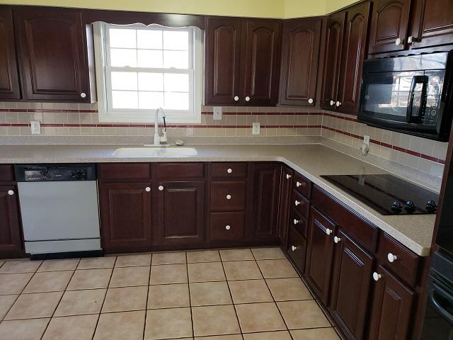 w hunt mls kitchen
