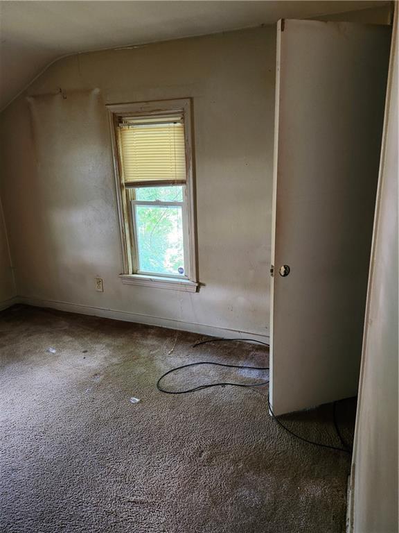 8624 Oakcrest Road Pittsburgh, PA 15235 - Photo 13 of 20 an empty room with a window