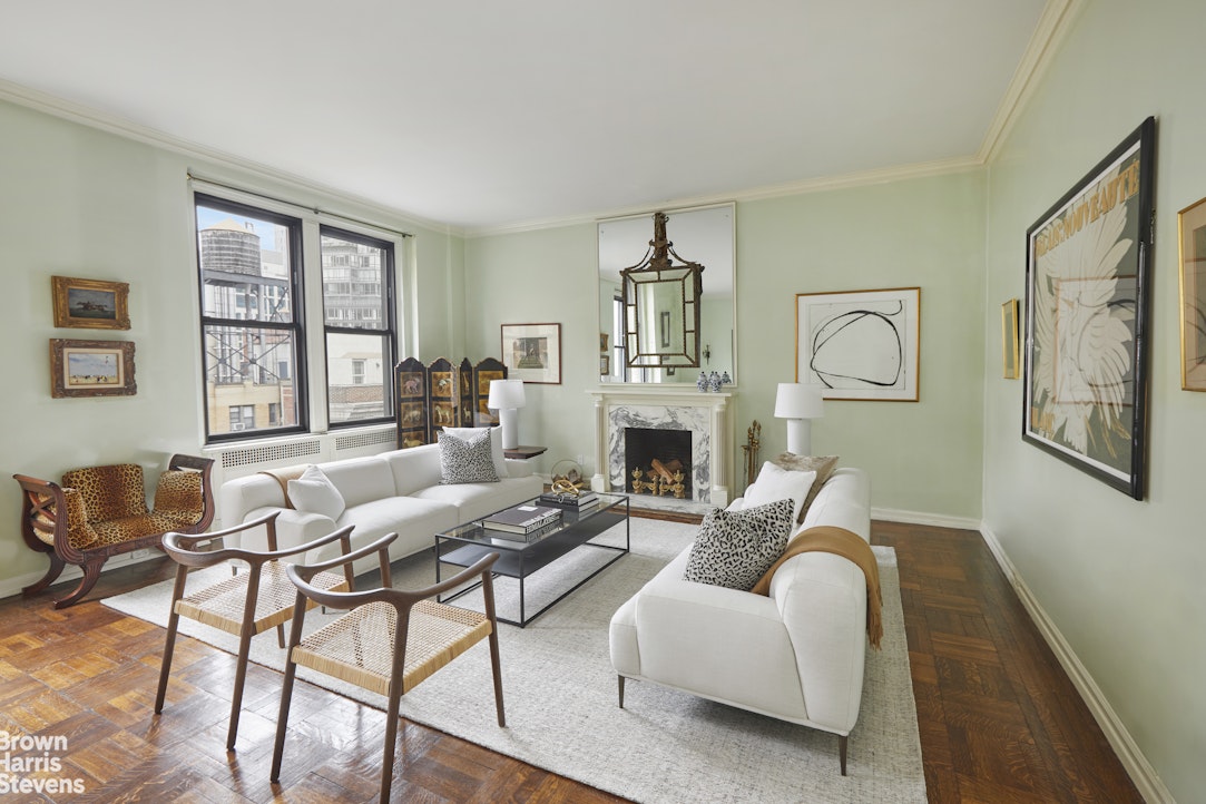 993 Park Avenue, Unit 8E Manhattan, NY 10028 - Photo 2 of 13