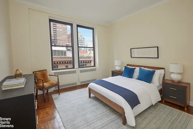 $1,450,000 | 993 Park Avenue, Unit 8E | Upper East Side