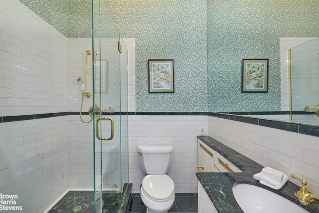 $1,450,000 | 993 Park Avenue, Unit 8E | Upper East Side