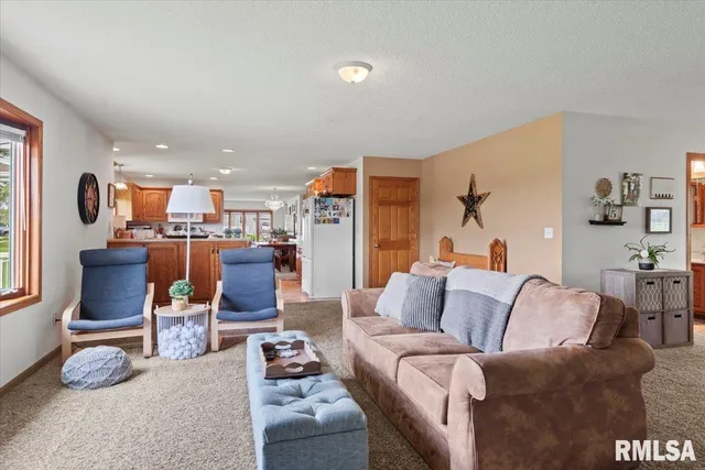 $265,000 | 1918 Greenview Street, Taylorville, IL 62568