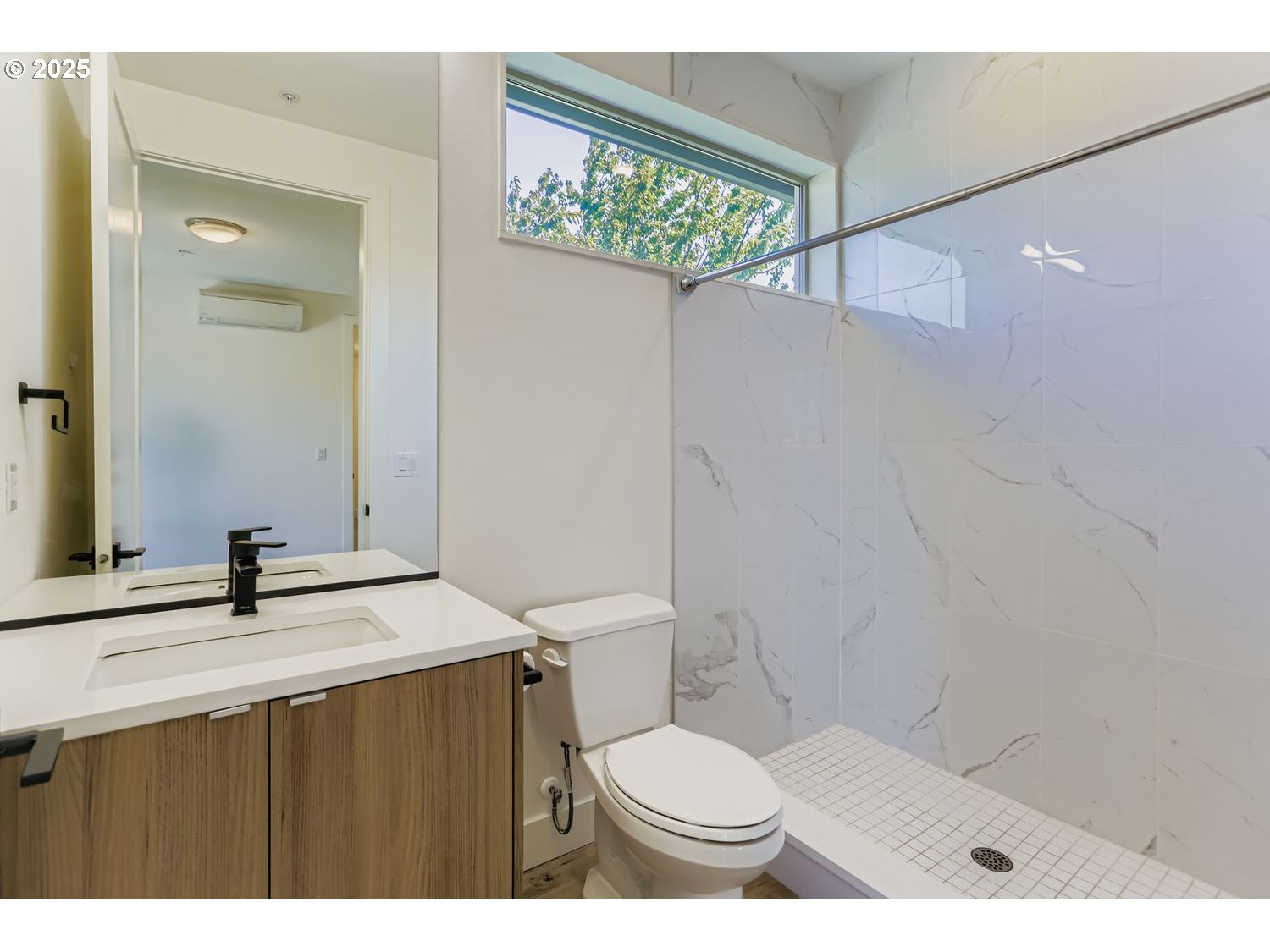 1616 Northeast 45th Avenue, Unit 5 Portland, OR 97213 - Photo 15 of 25