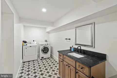 $4,500,000 | 311 Quarry Lane, Haverford, PA 19041