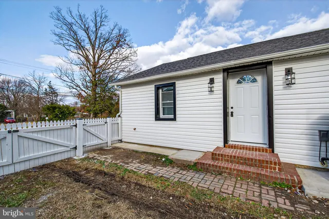 $394,999 | 7631 Old Battle Grove Road, Baltimore, MD 21222