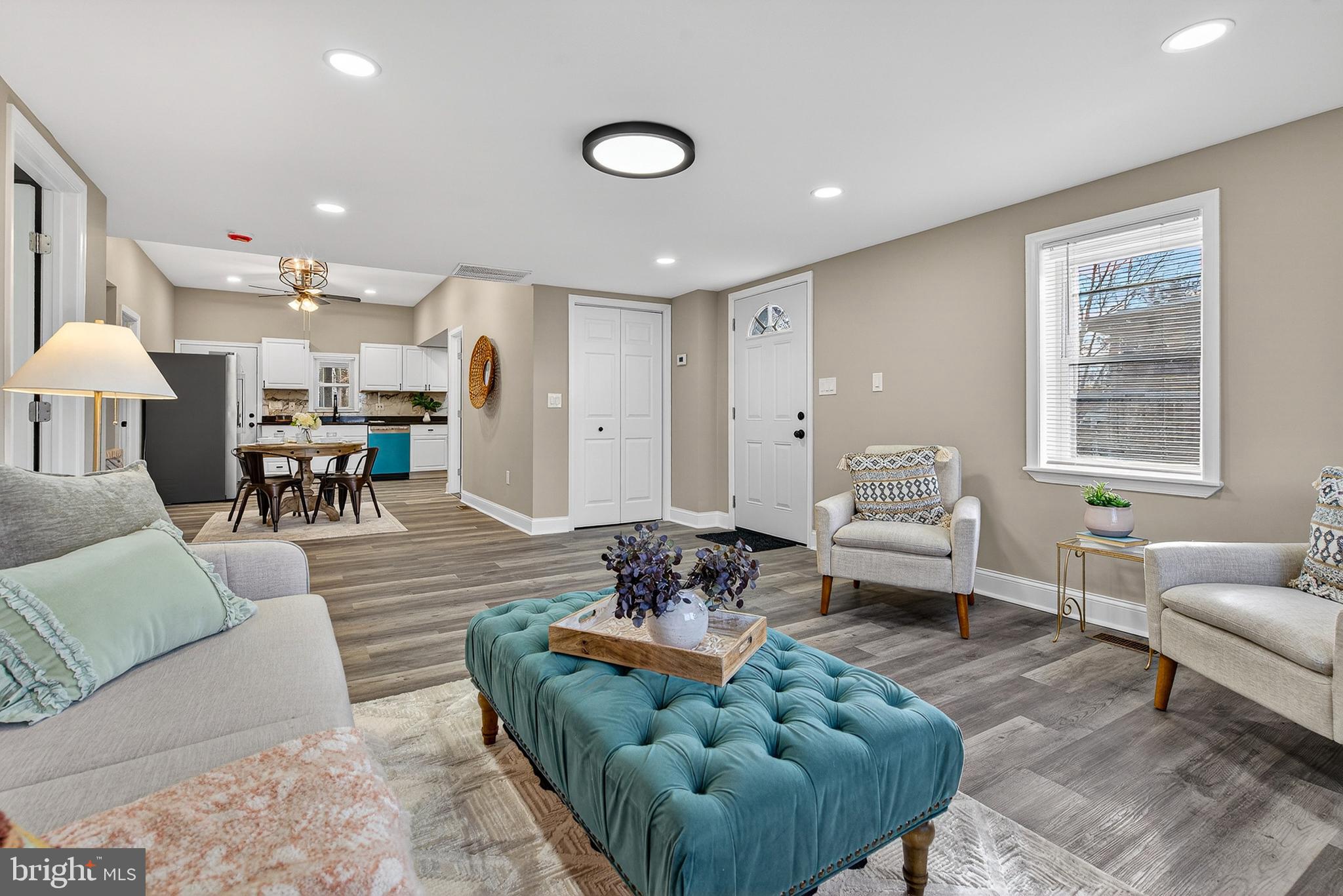 7631 Old Battle Grove Road Baltimore, MD 21222 - Photo 5 of 36