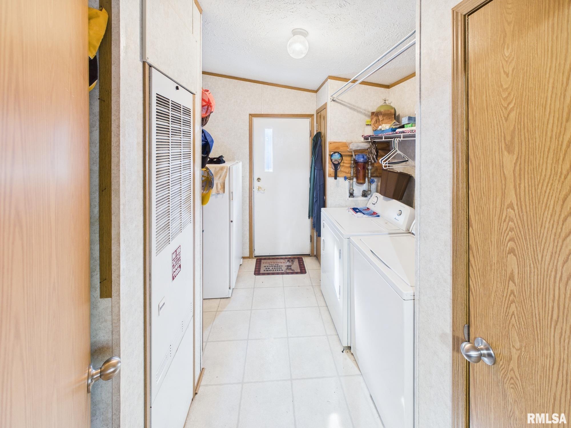 21855 Dawson Street Greenview, IL 62642 - Photo 11 of 31