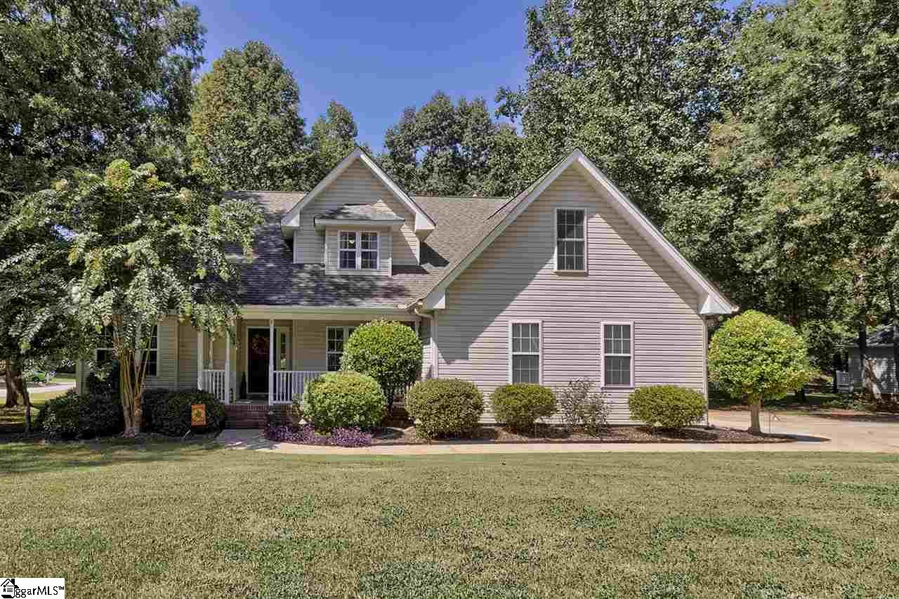 201 Crossington Way Fountain Inn, SC 29644 - Photo 1 of 36 Gallery Image 1