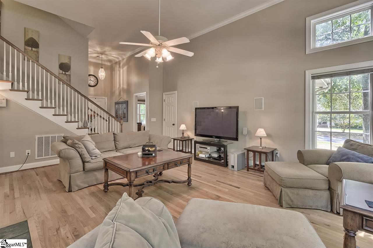 201 Crossington Way Fountain Inn, SC 29644 - Photo 12 of 36 Gallery Image 12