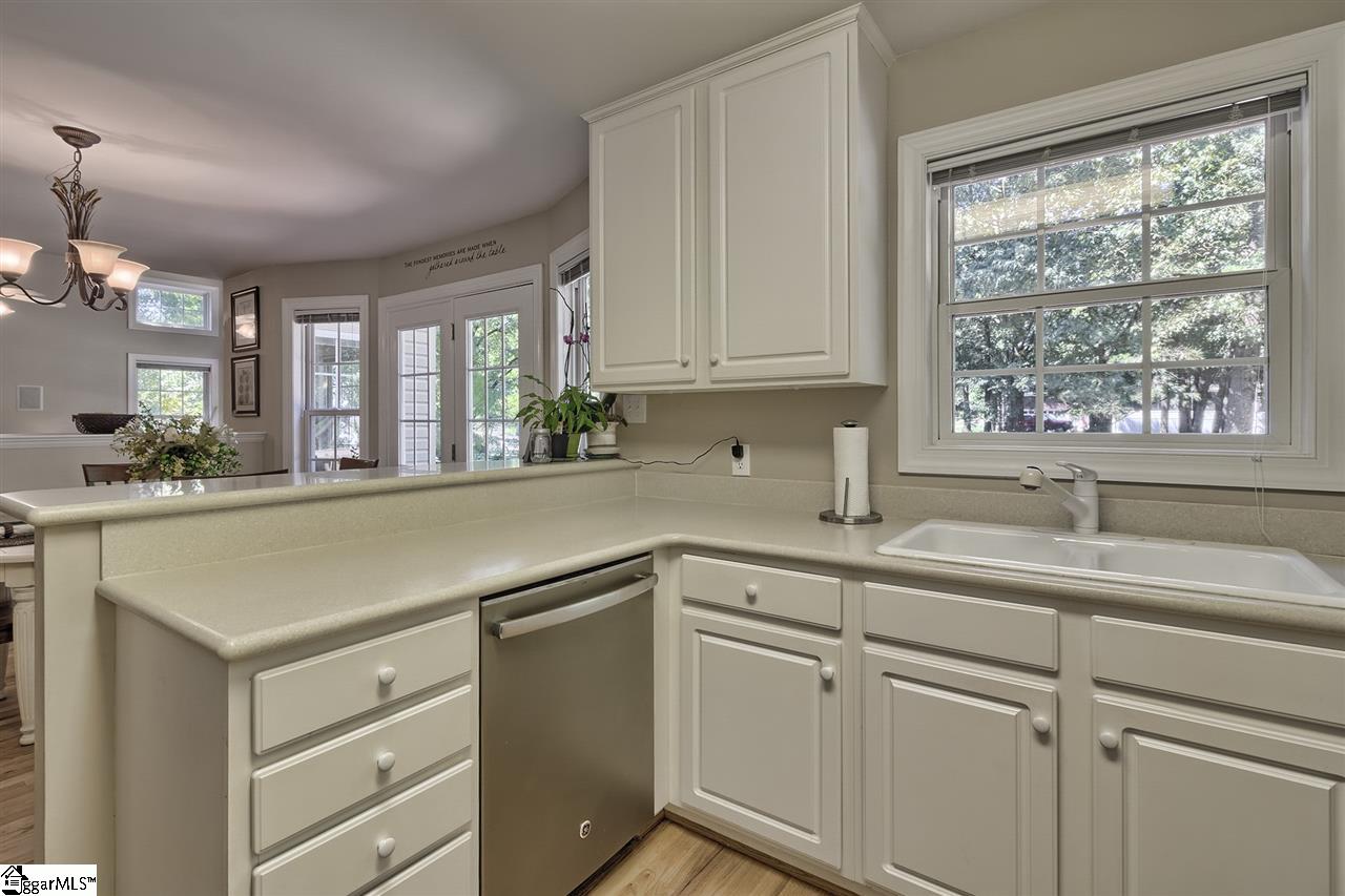 201 Crossington Way Fountain Inn, SC 29644 - Photo 19 of 36 Gallery Image 19