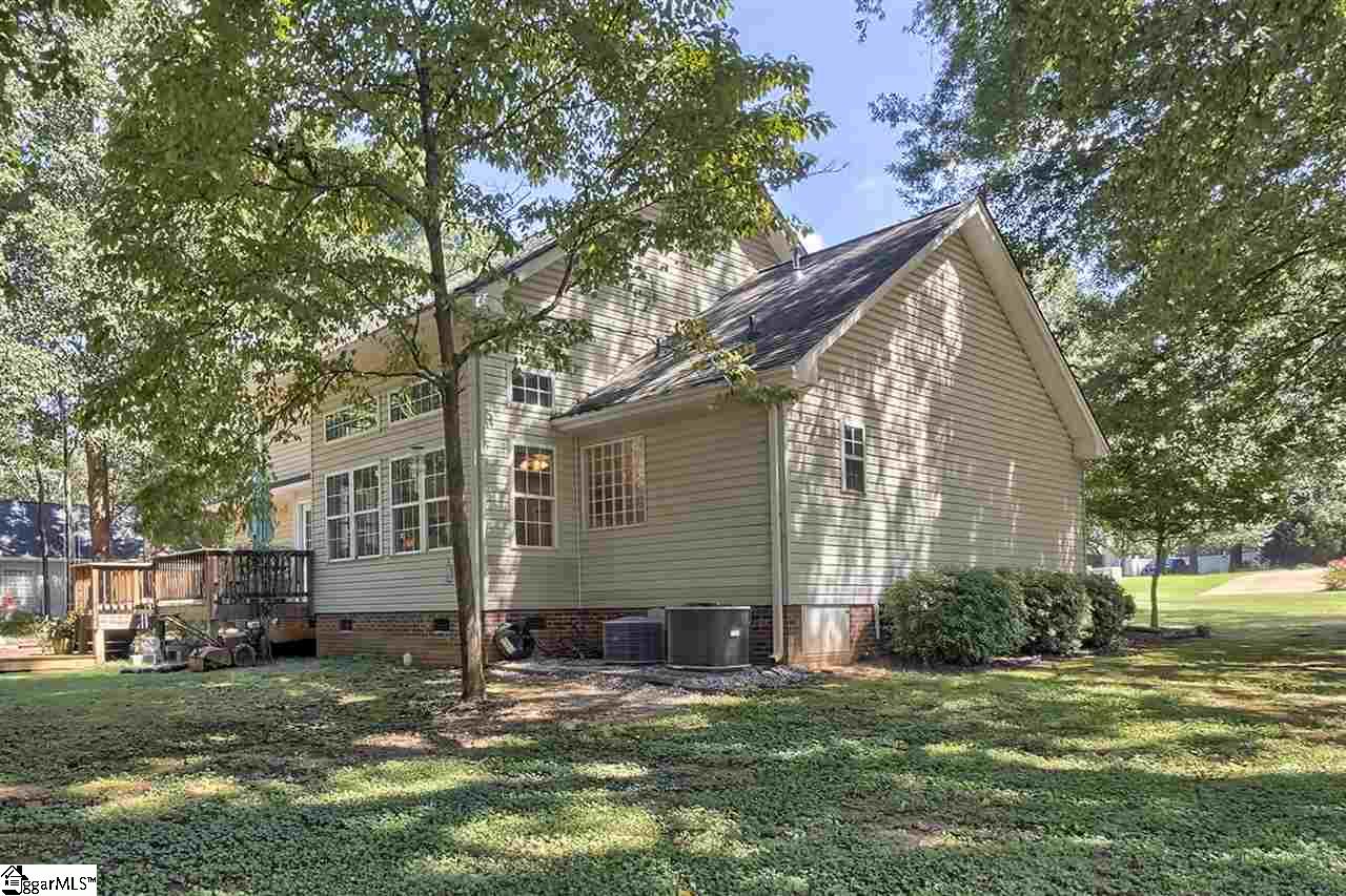 201 Crossington Way Fountain Inn, SC 29644 - Photo 36 of 36 Gallery Image 36