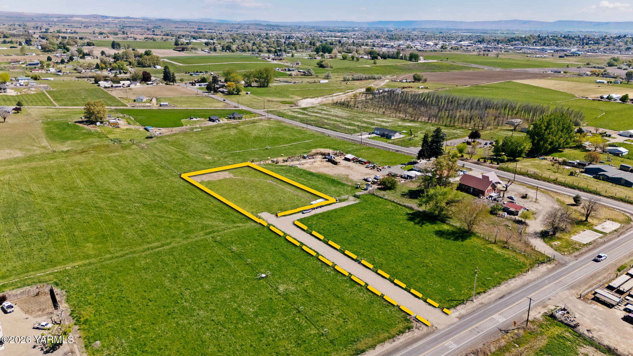 Nka Nka Maple Grove/van Belle Road Sunnyside, WA 98944 - Photo 2 of 20 Prime Land