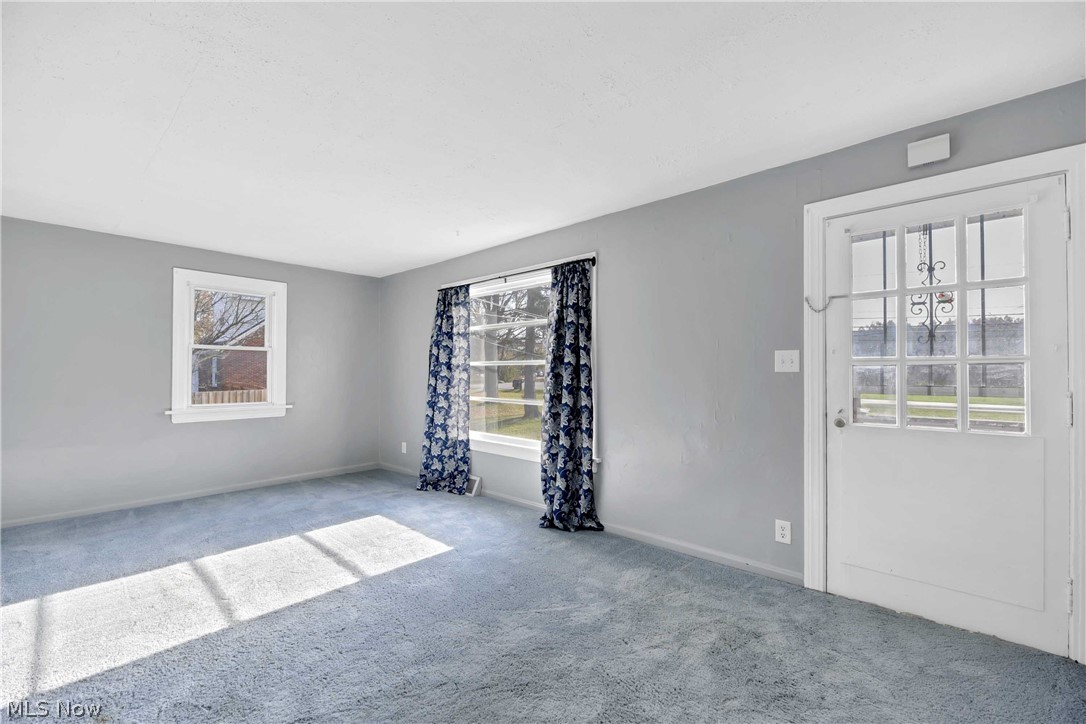 18430 Sheldon Road Brook Park, OH 44142 - Photo 7 of 26 Gallery Image 7