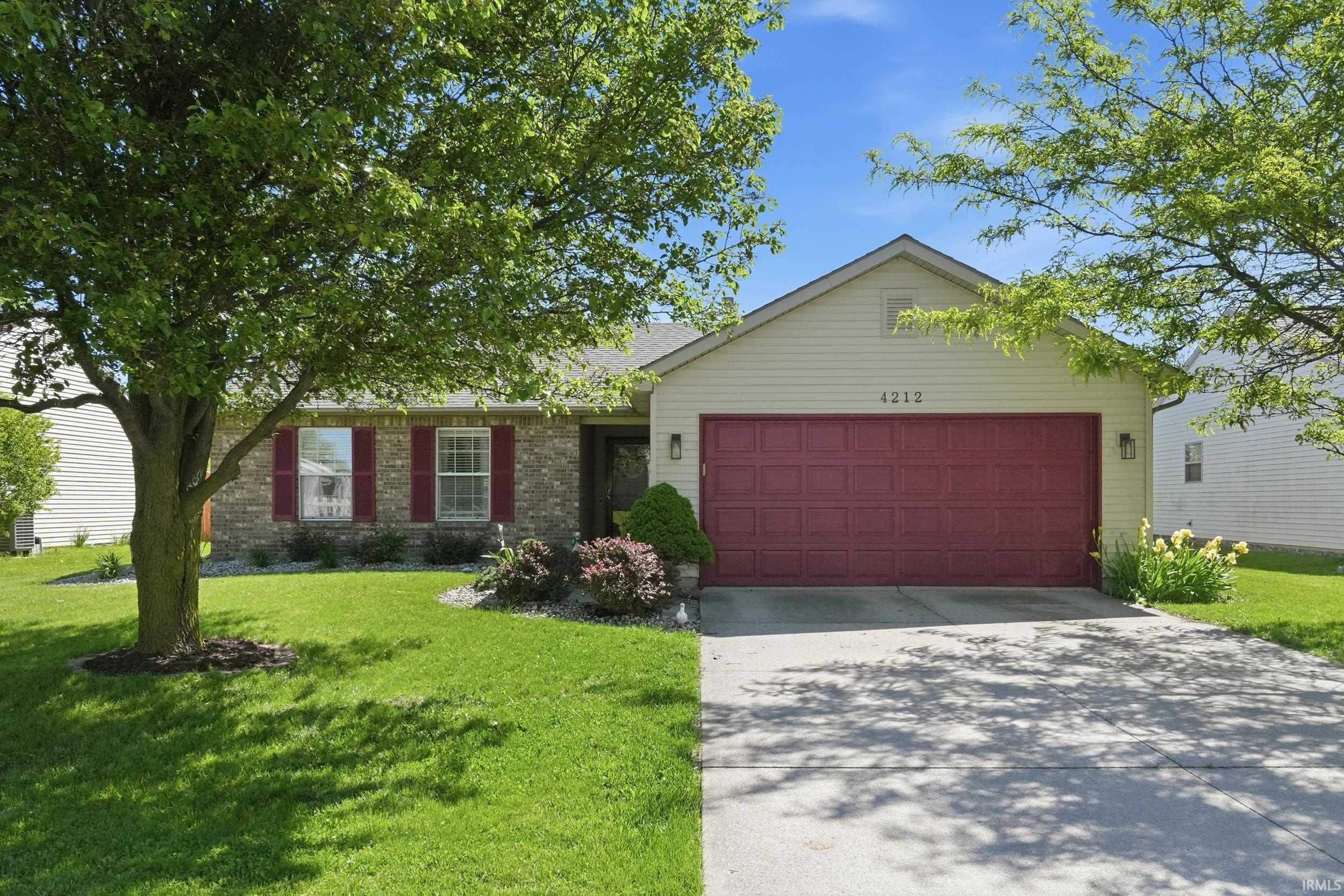4212 Kingsbrook Way Fort Wayne, IN 46818 - Photo 1 of 36