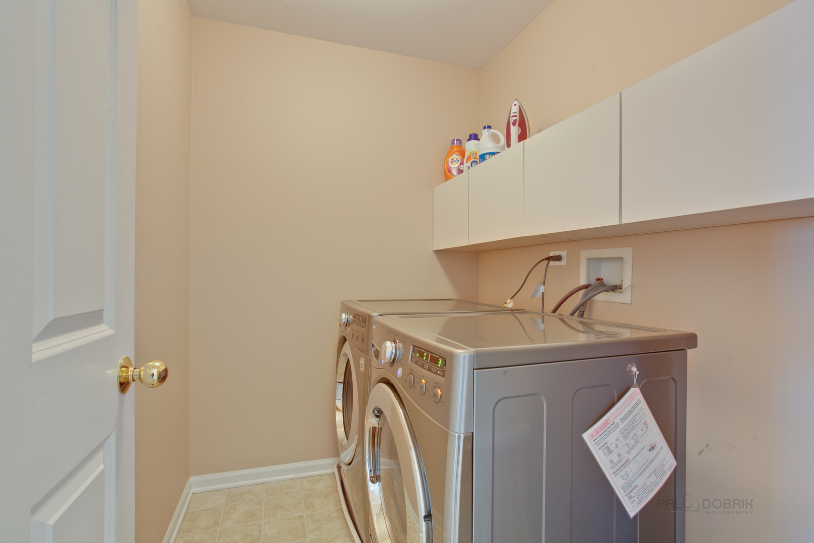 5451 McDonough Road Hoffman Estates, IL 60192 - Photo 23 of 30 a utility room with dryer and washer