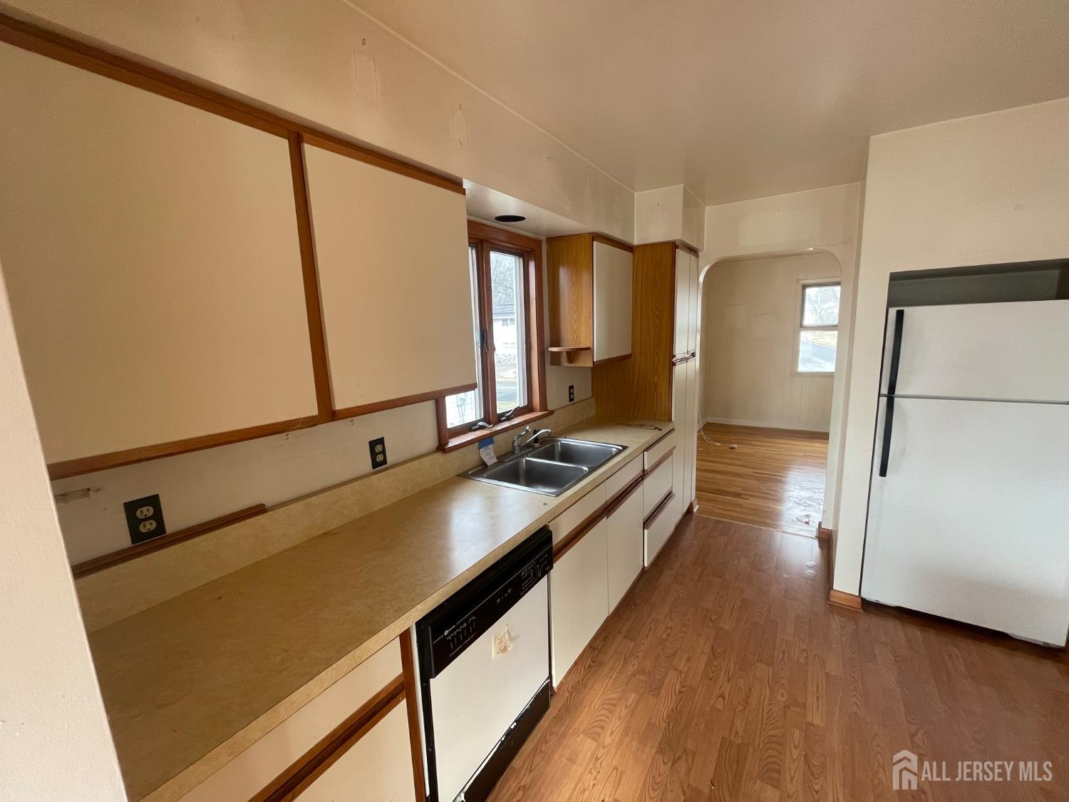 226 Wellington Place Edison, NJ 08817 - Photo 12 of 31