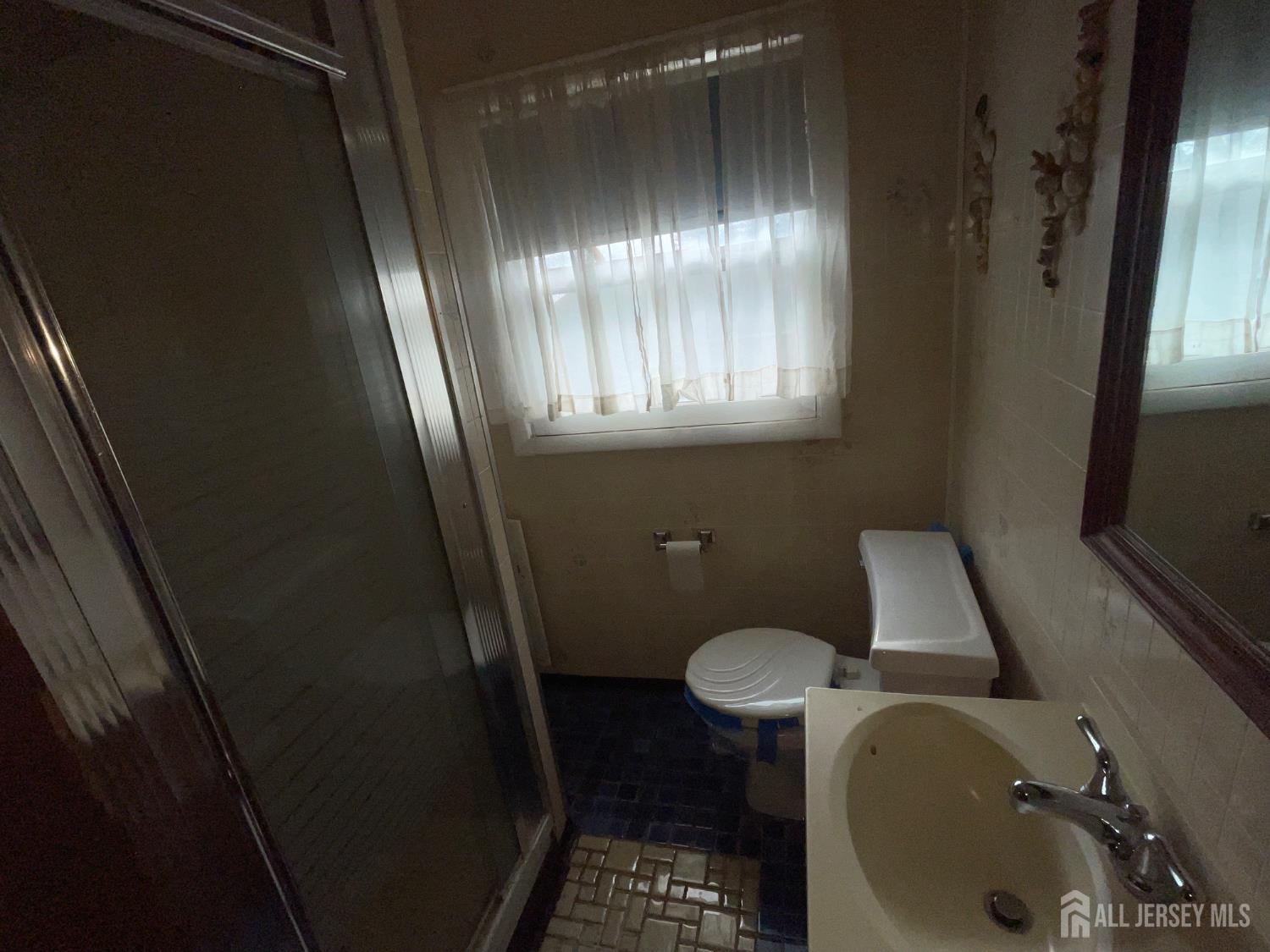 226 Wellington Place Edison, NJ 08817 - Photo 23 of 31