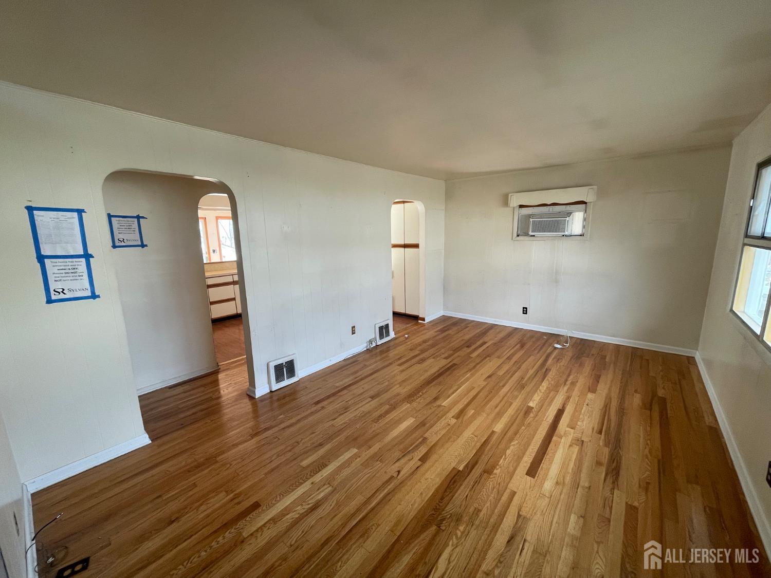 226 Wellington Place Edison, NJ 08817 - Photo 9 of 31