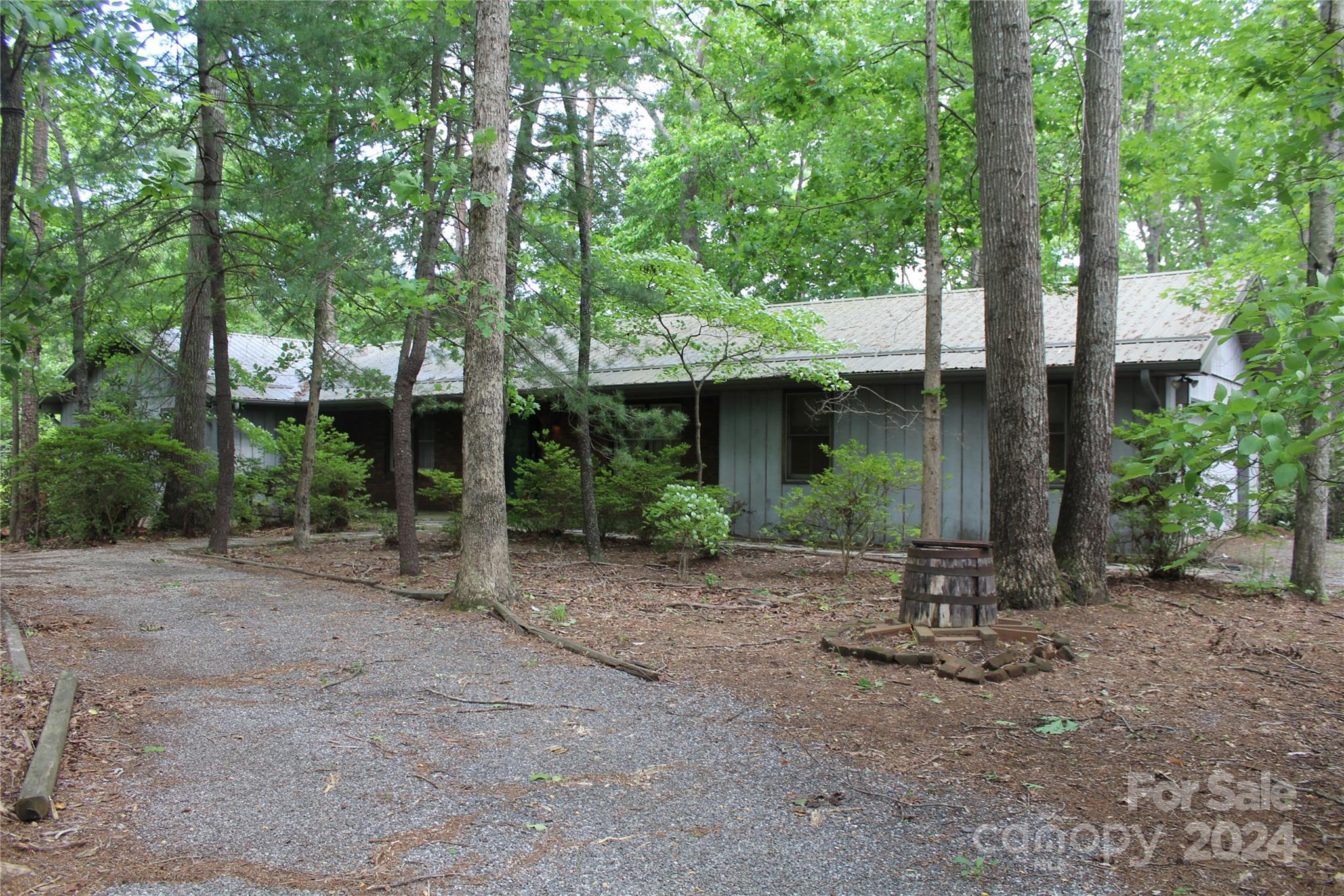 1665 Zion Road Morganton, NC 28655 - Photo 28 of 28 Gallery Image 28