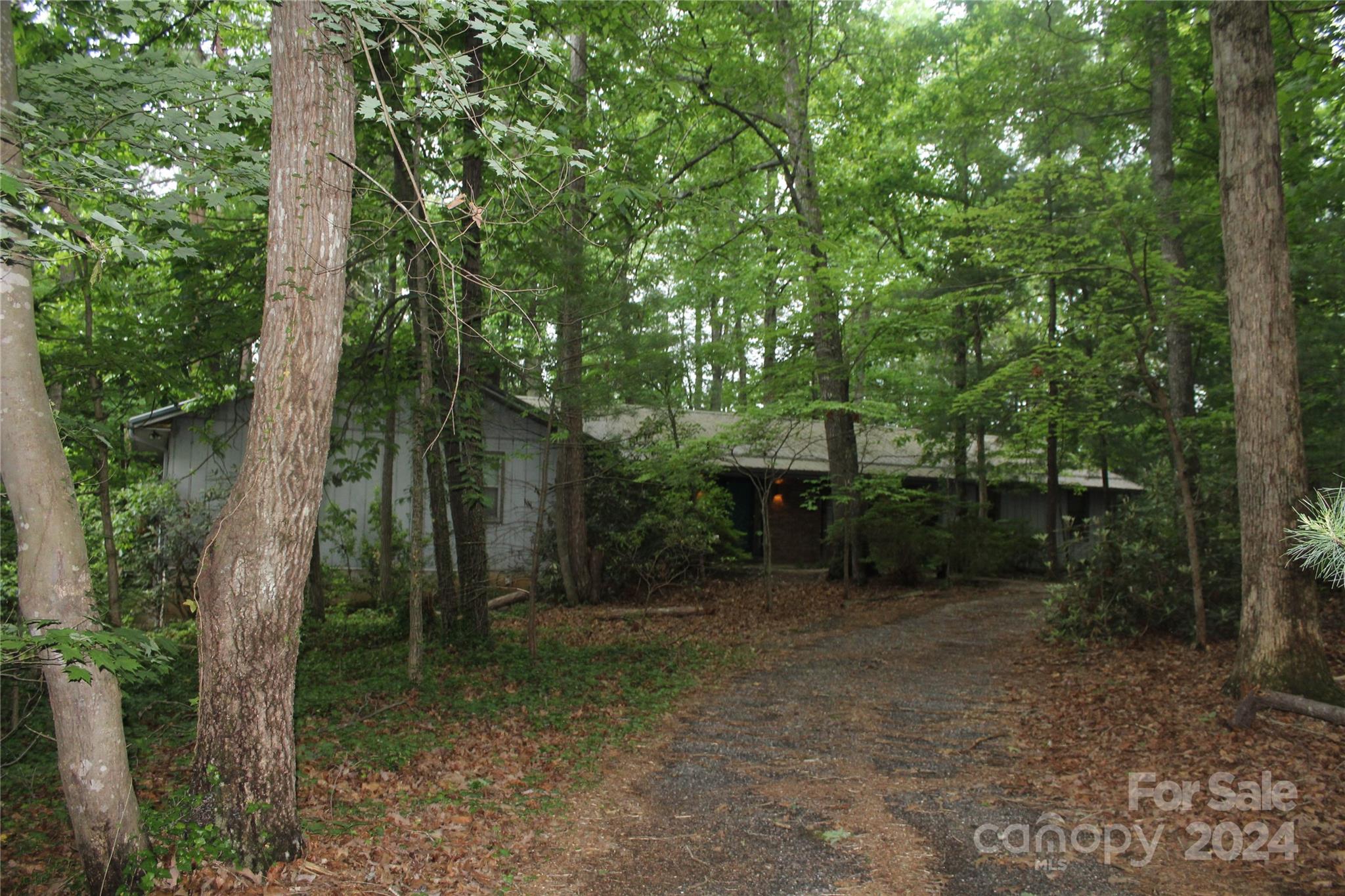 1665 Zion Road Morganton, NC 28655 - Photo 7 of 28 Gallery Image 7