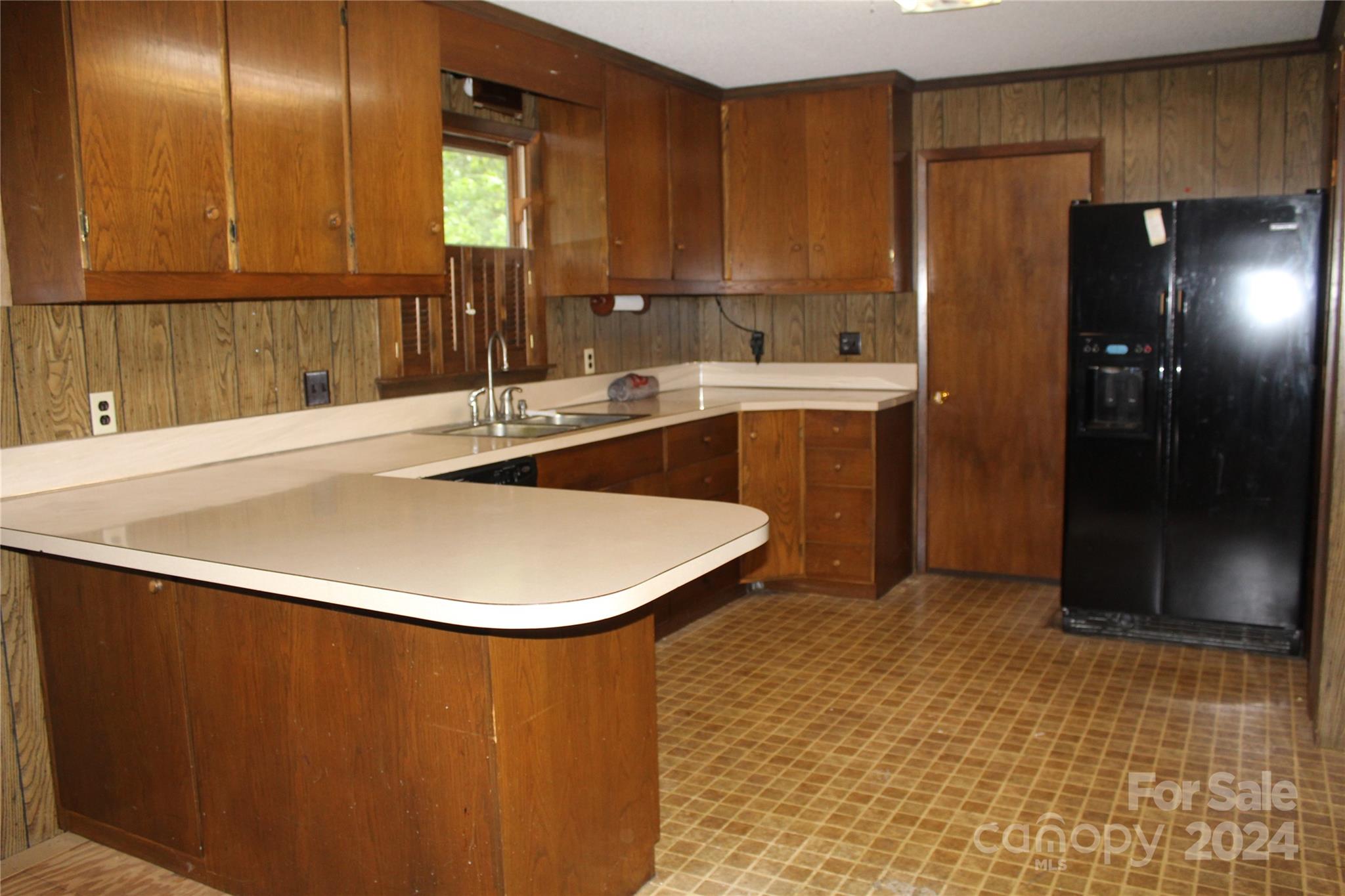 1665 Zion Road Morganton, NC 28655 - Photo 9 of 28 Gallery Image 9
