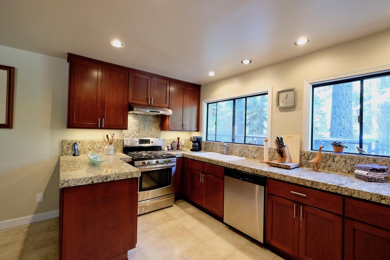 1431 Audubon Road Mount Shasta, CA 96067 - Photo 10 of 24 Gallery Image 10