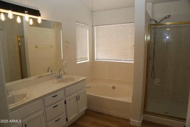 $2,450 | 18602 North 2nd Avenue, Phoenix, AZ 85027