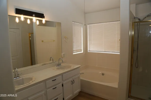 $2,450 | 18602 North 2nd Avenue, Phoenix, AZ 85027