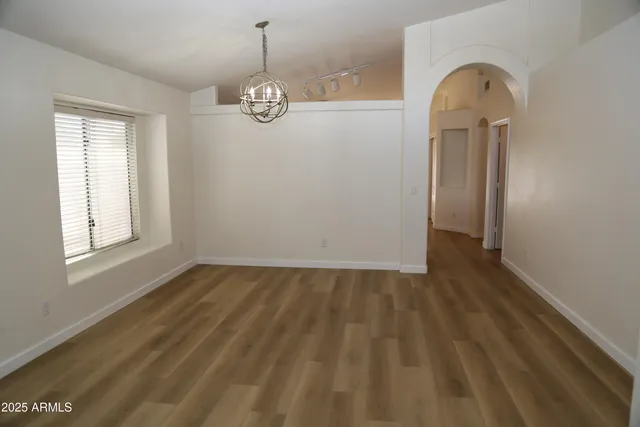 $2,450 | 18602 North 2nd Avenue, Phoenix, AZ 85027