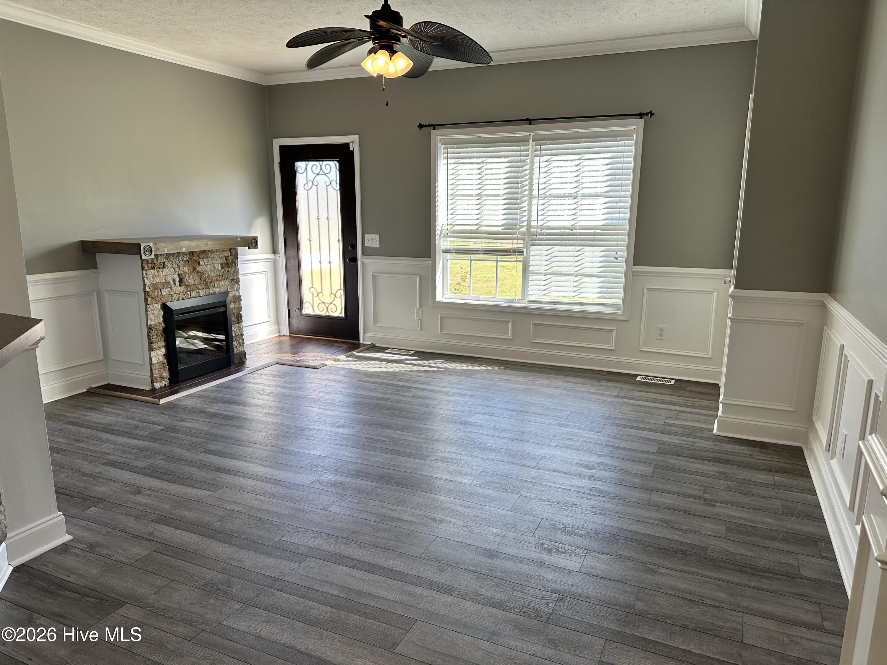 103 Meadowview Road Jacksonville, NC 28540 - Photo 5 of 34 5