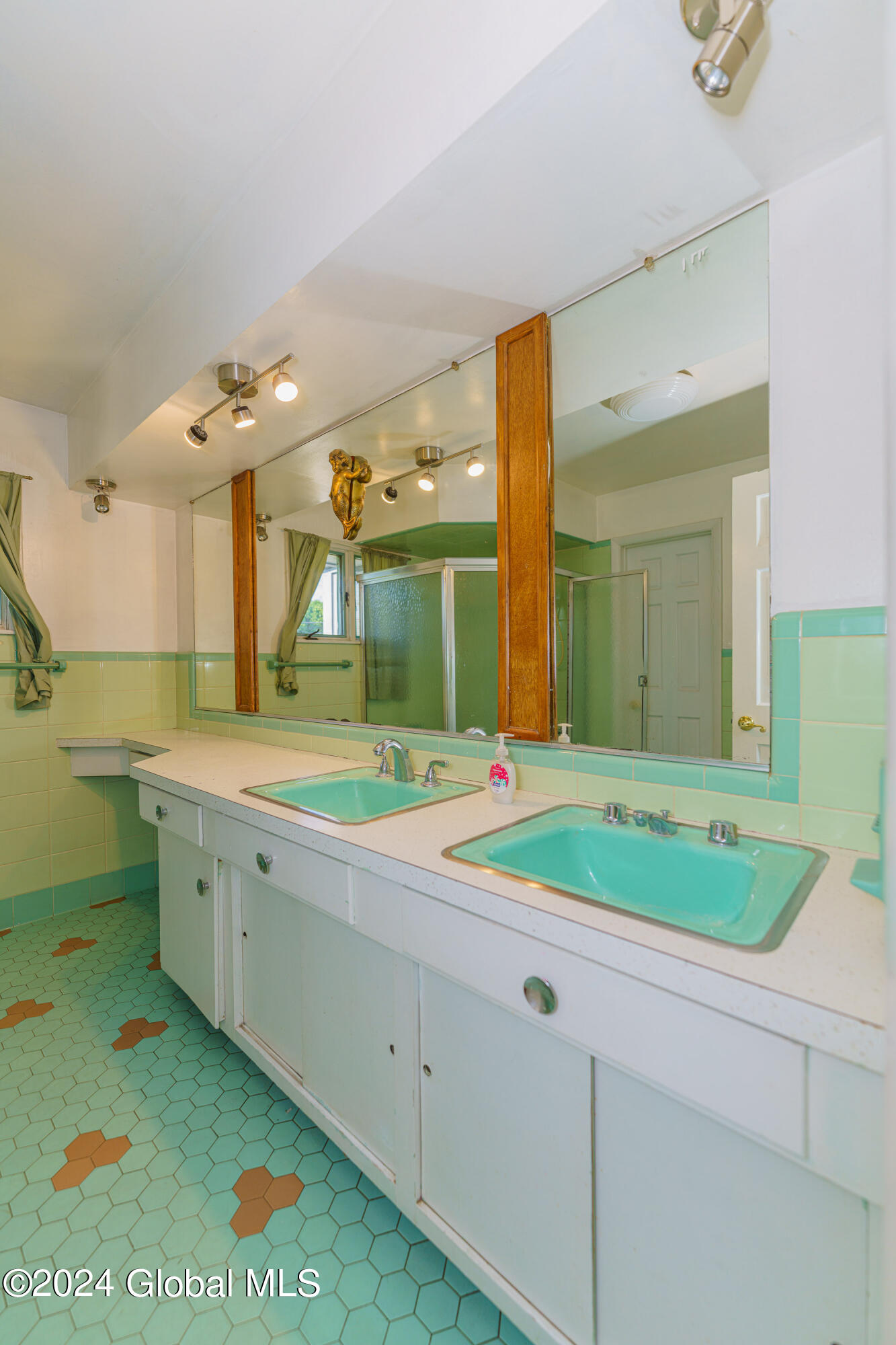 120 Latham Ridge Road Colonie, NY 12110 - Photo 25 of 36 Bathroom 1