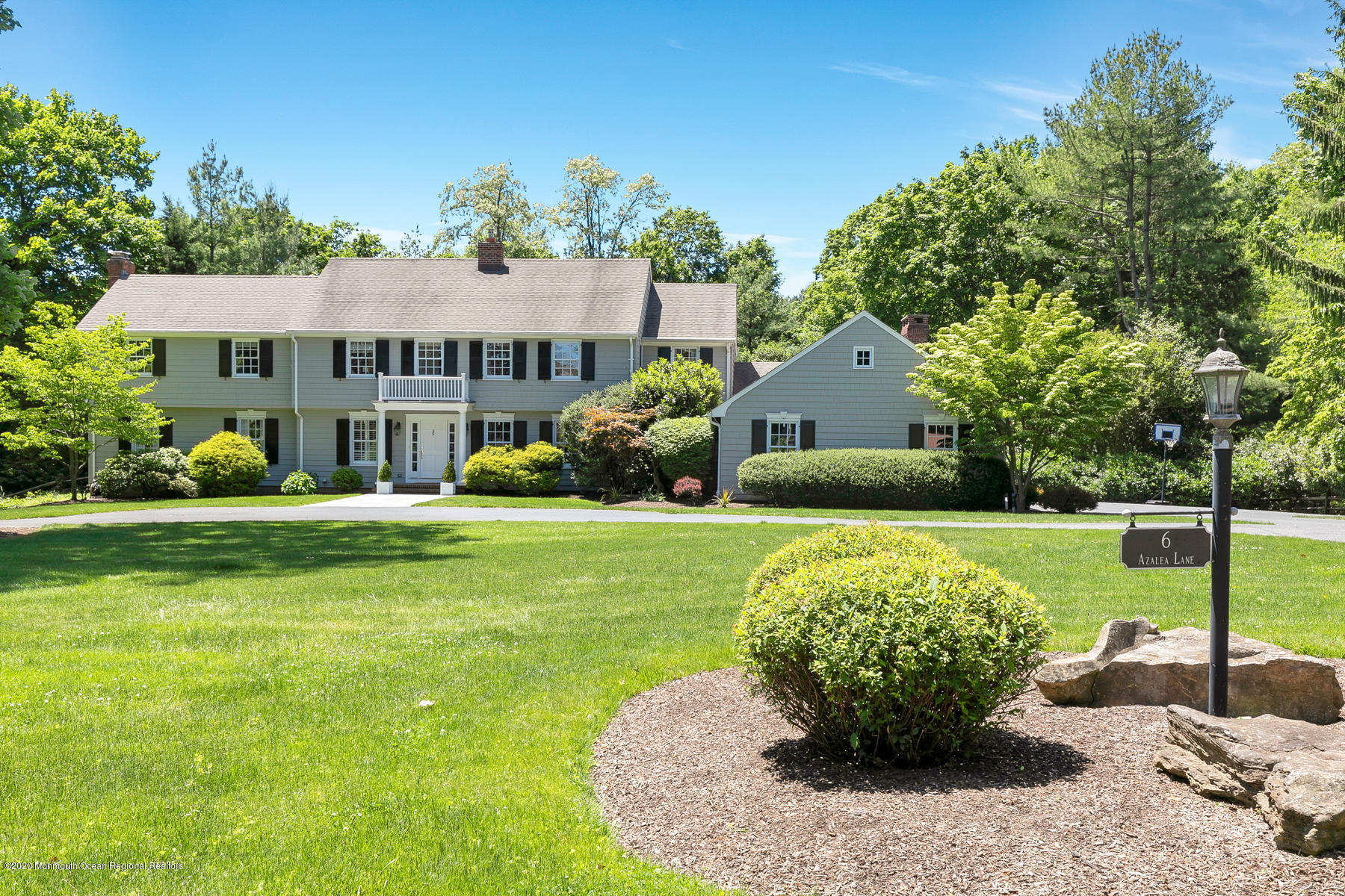 6 Azalea Ln Rumson NJ 07760-005-035-4M3A