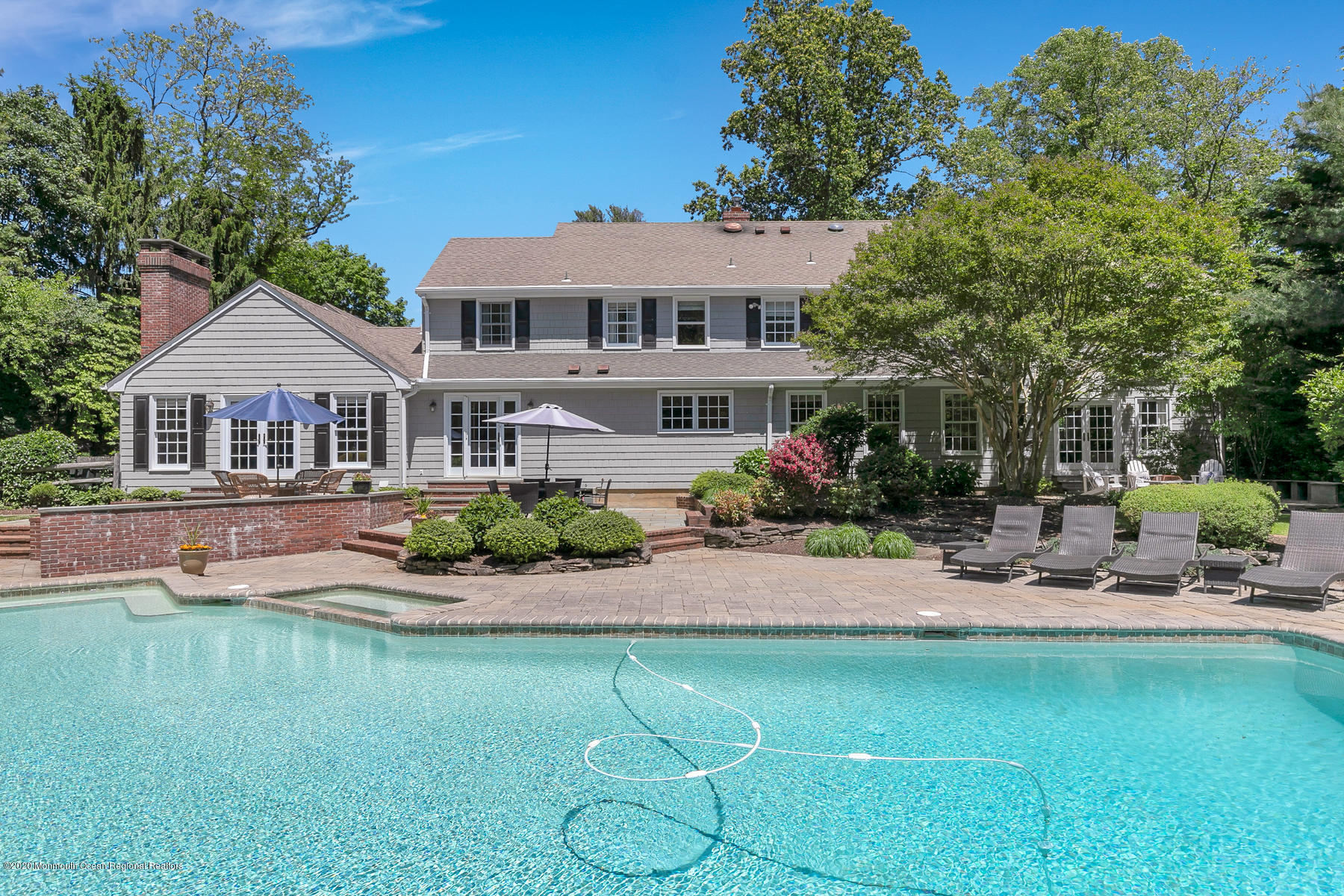 6 Azalea Ln Rumson NJ 07760-058-039-4M3A