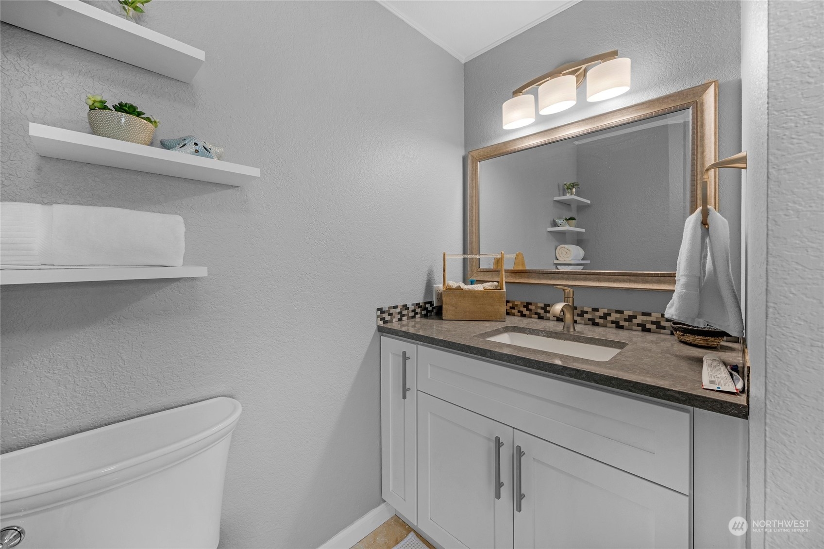 2619 Rucker Avenue, Unit 7 Everett, WA 98201 - Photo 19 of 28 Gallery Image 19