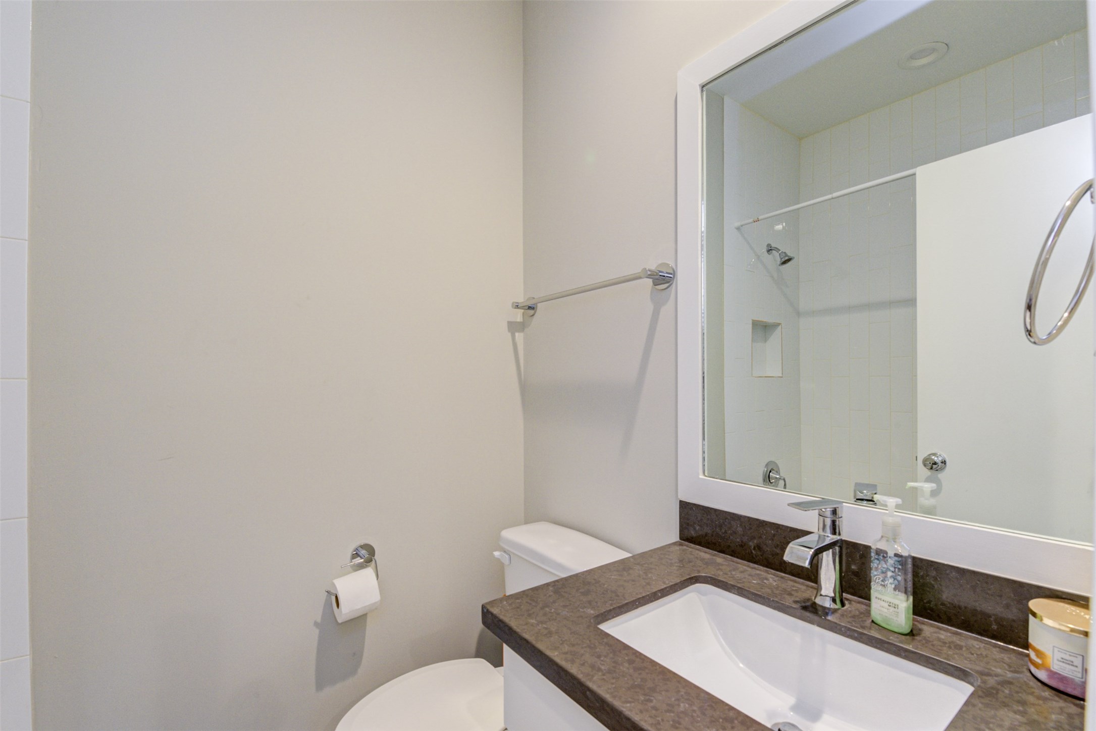 710 Clark Street Houston, TX 77020 - Photo 8 of 37