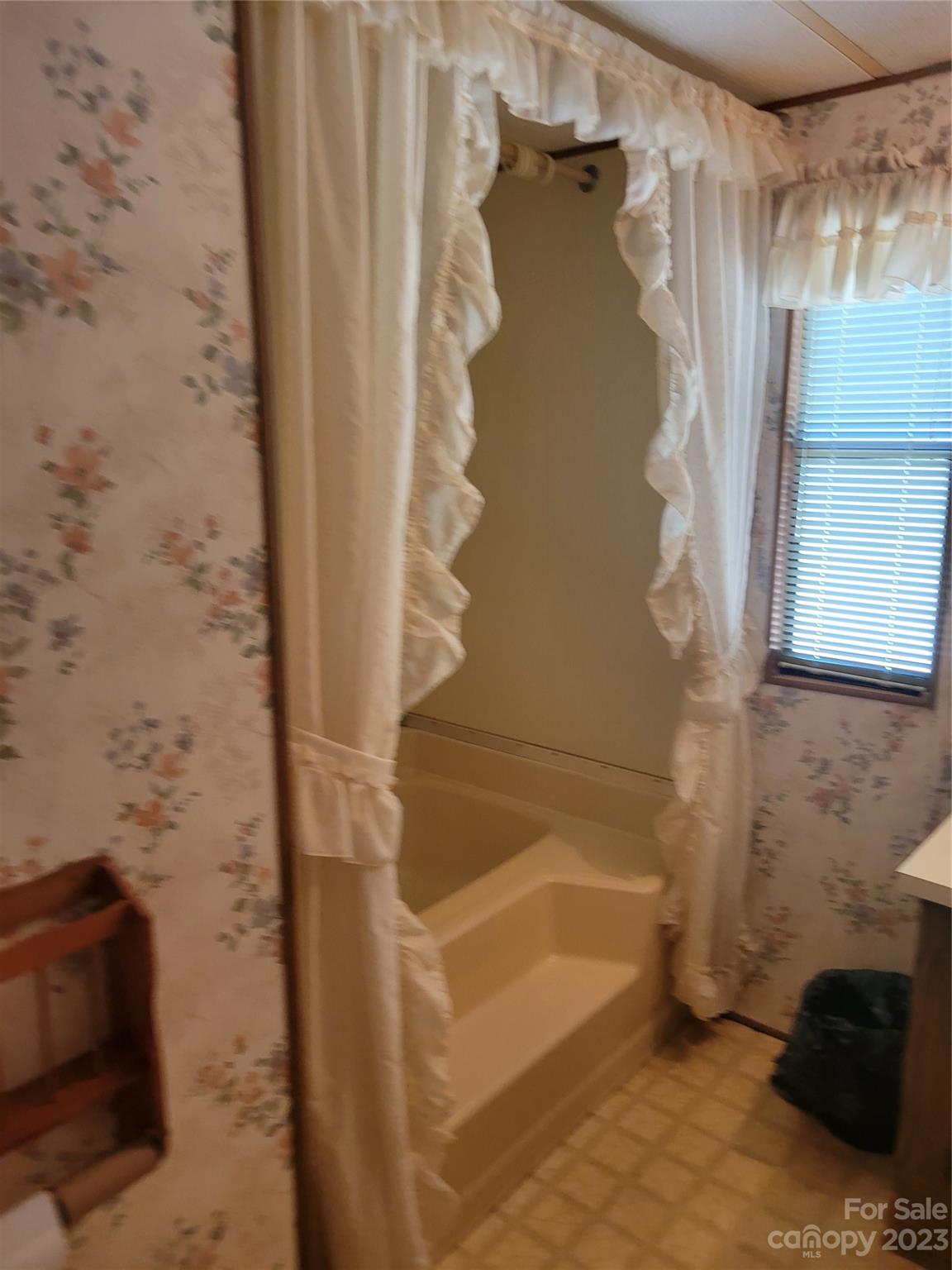 2584 Porter Road Cassatt, SC 29032 - Photo 16 of 28 Gallery Image 16