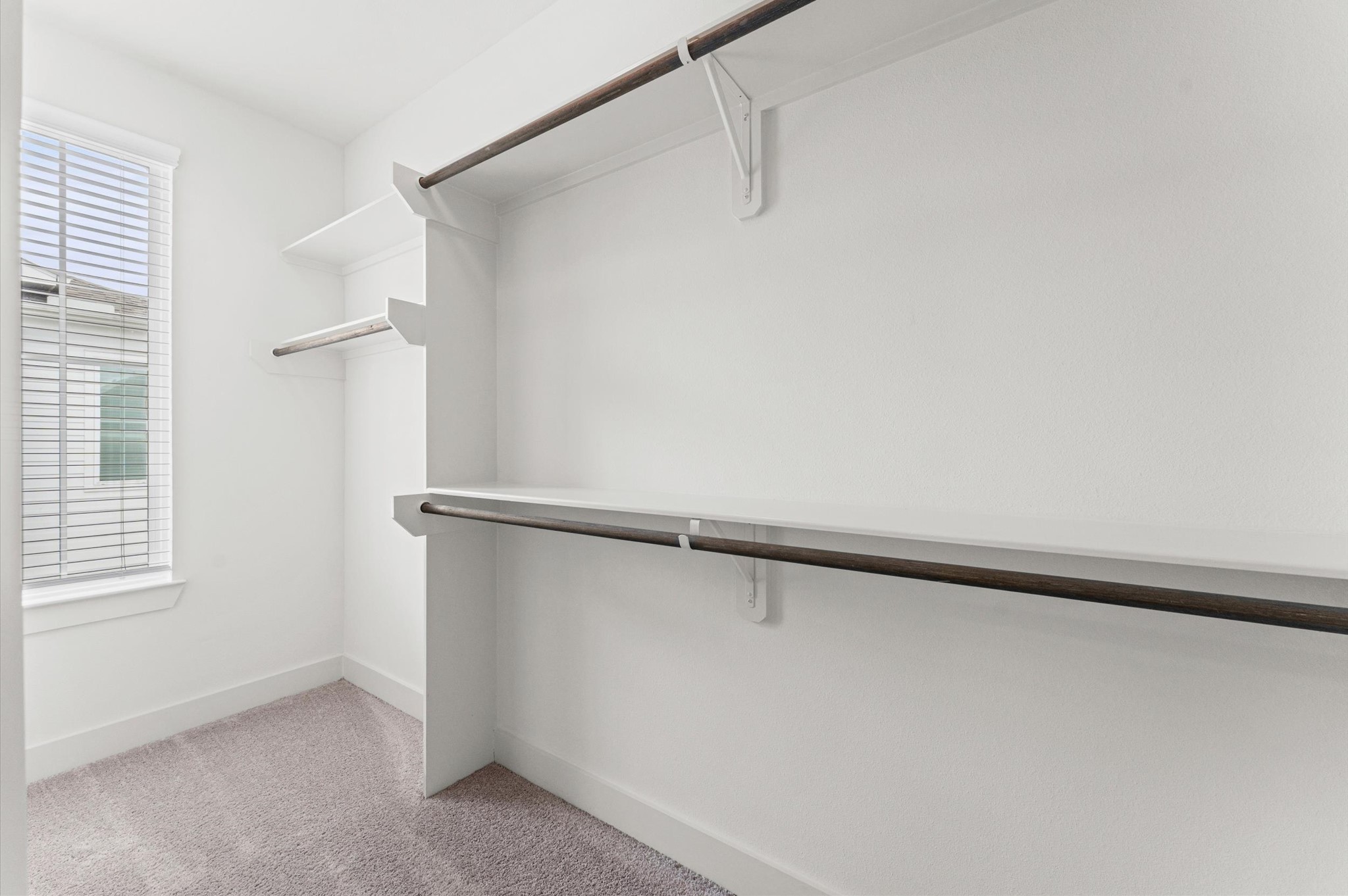 4163 Griggs Road Houston, TX 77021 - Photo 13 of 20 Primary walk-in closet.