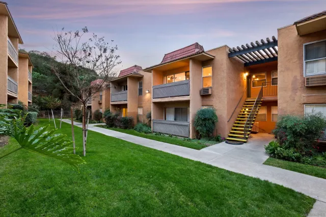 $499,000 | 6901 Alvarado Road, Unit 9, San Diego, CA 92120