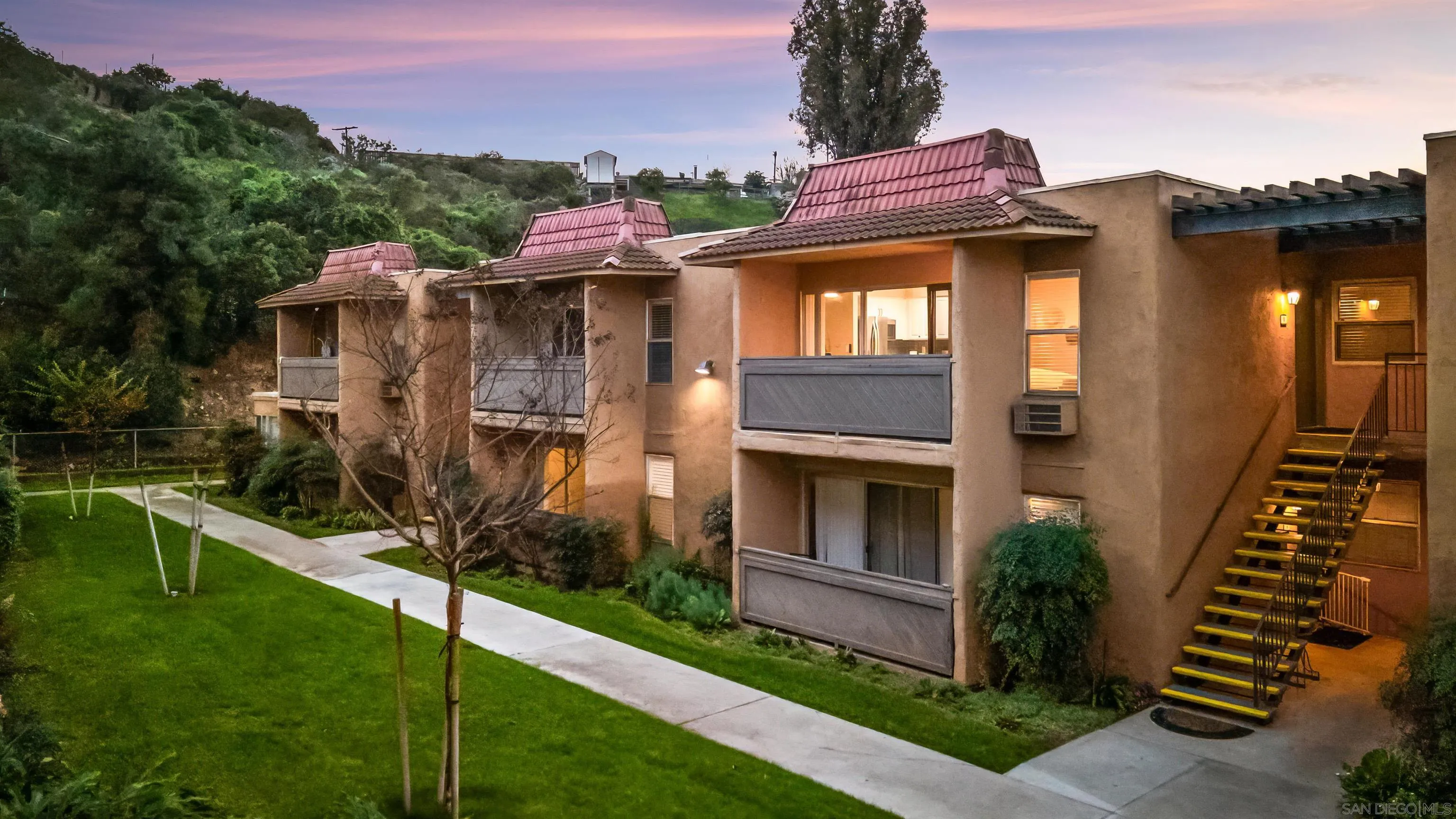 6901 Alvarado Road, Unit 9 San Diego, CA 92120 - Photo 33 of 36